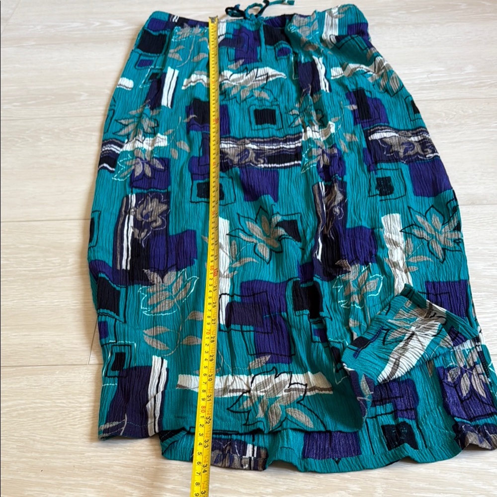 Sag Harbor Vintage Blue Skirt Set with Notched Collar - Picture 10 of 11